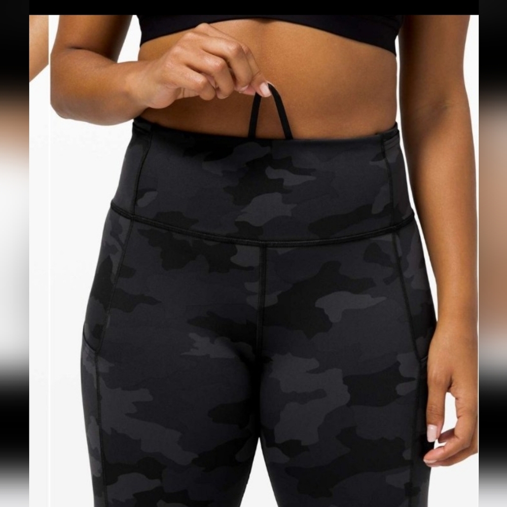 Lululemon Fast & Free ll 25" Heritage 365 Camo Deep Coal Multi Tights Size 6